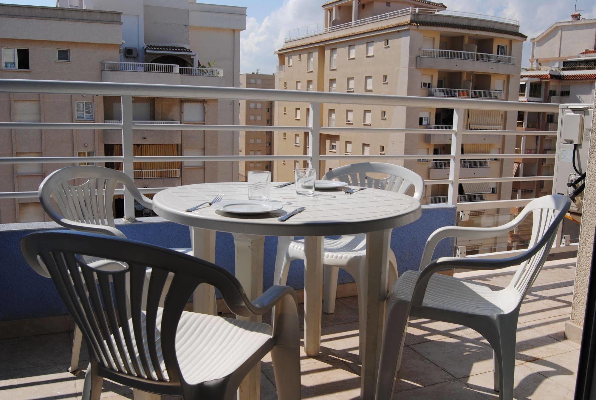 Apartamentos Marblau Peredamar-Julio Y Agosto Solo Familias Gandía Exteriér fotografie